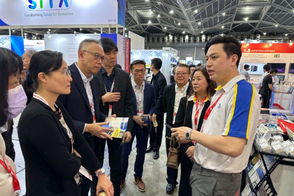 Mr Lim Kok Liang, CEO and Principal of Ngee Ann Polytechnic, visited LKH Precicon booth at ITAP 2023